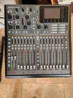 Behringer X32 Producer mengpaneel inclusief flightcase, Ophalen, Gebruikt, 20 kanalen of meer, Microfooningang