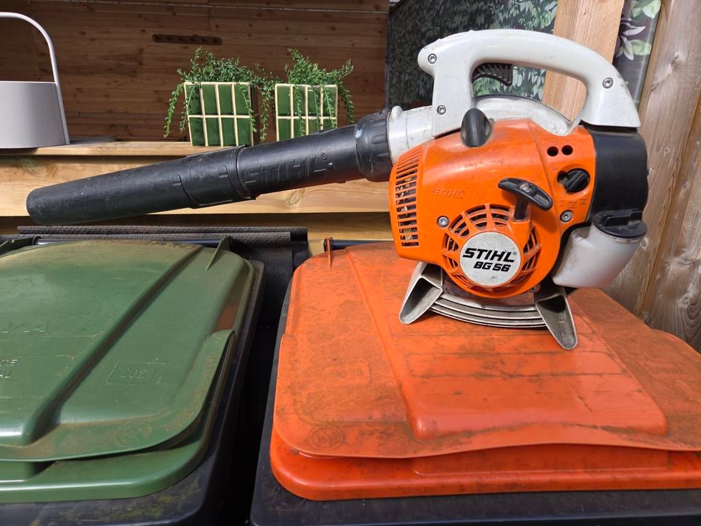 Stihl BG 56 bladblazer - Krachtig en betrouwbaar, Tuin en Terras, Bladblazers, Gebruikt, Info@stihl.com, Stihl AG & Co. KG, Handgedragen