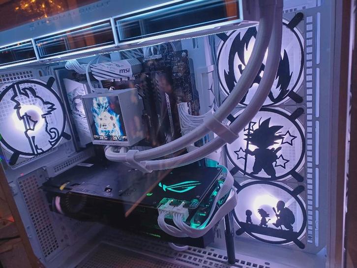 ASUS ROG STRIX RTX 2080 Super Advanced in hele goede staat !, Computers en Software, Videokaarten, Zo goed als nieuw, Nvidia, PCI-Express 3.0