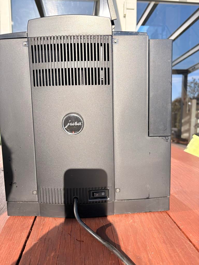 Jura Impressa XF70 - Error 8 - Goede staat - €40, Afneembaar waterreservoir, Gebruikt, Koffiemachine, 1 kopje