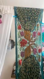 Zijden Pauwen sjaal, Ophalen of Verzenden, Nieuw, Maat 38/40 (M), Sjaal