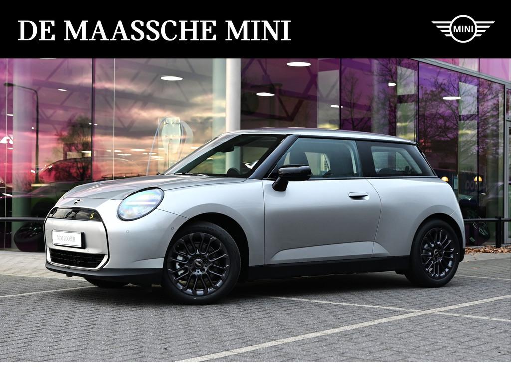 MINI Hatchback Cooper SE / Essential / 17" U-Spoke grey, Auto's, Mini, Stof, Zwart, 4 stoelen, Mini Electric
