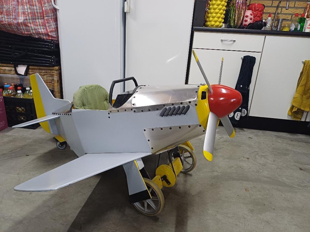 Trapvliegtuig, Kinderen en Baby's, Speelgoed | Buiten | Voertuigen en Loopfietsen, Zo goed als nieuw, Trapvoertuig, Ophalen of Verzenden