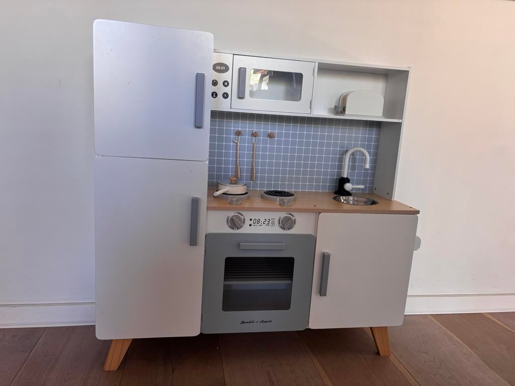Kinder speel keuken, Ophalen, Zo goed als nieuw