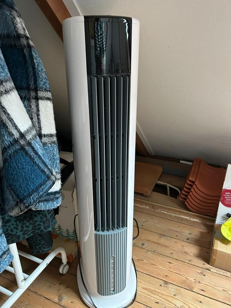 Domo ventilator toren, Witgoed en Apparatuur, Ventilatoren, Ophalen of Verzenden, Ventilator met afstandsbediening, Zo goed als nieuw