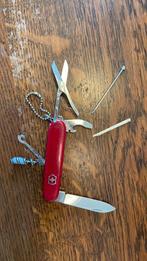 Zakmes met tools mes, schaar, kurkentrekker, haakje, opener, Ophalen, Gebruikt