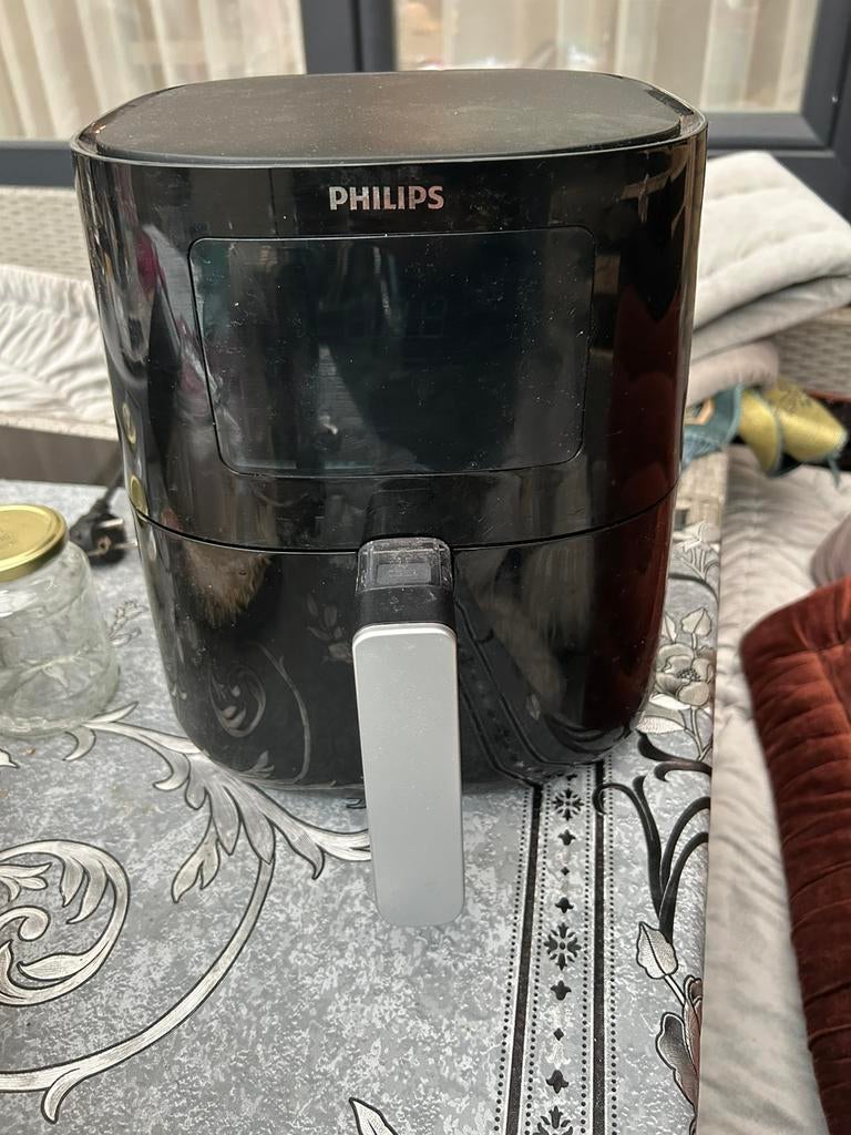 Goedwerkende airfryer van merk philips 3000 serieus, Ophalen of Verzenden, Zo goed als nieuw, Airfryer