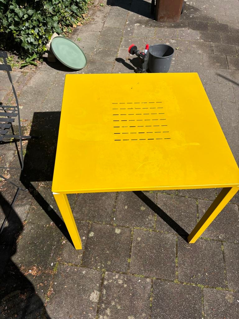EMU Tuintafel Geel - Vierkant, Tuin en Terras, Ophalen, Gebruikt, Vierkant, Metaal
