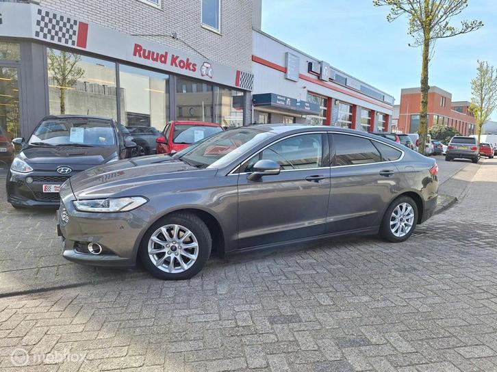 FORD MONDEO 1.5 TDCi TITANIUM LEASE EDITION, Auto's, Ford, Bedrijf, Te koop, Mondeo, ABS, Achteruitrijcamera, Airbags, Airconditioning