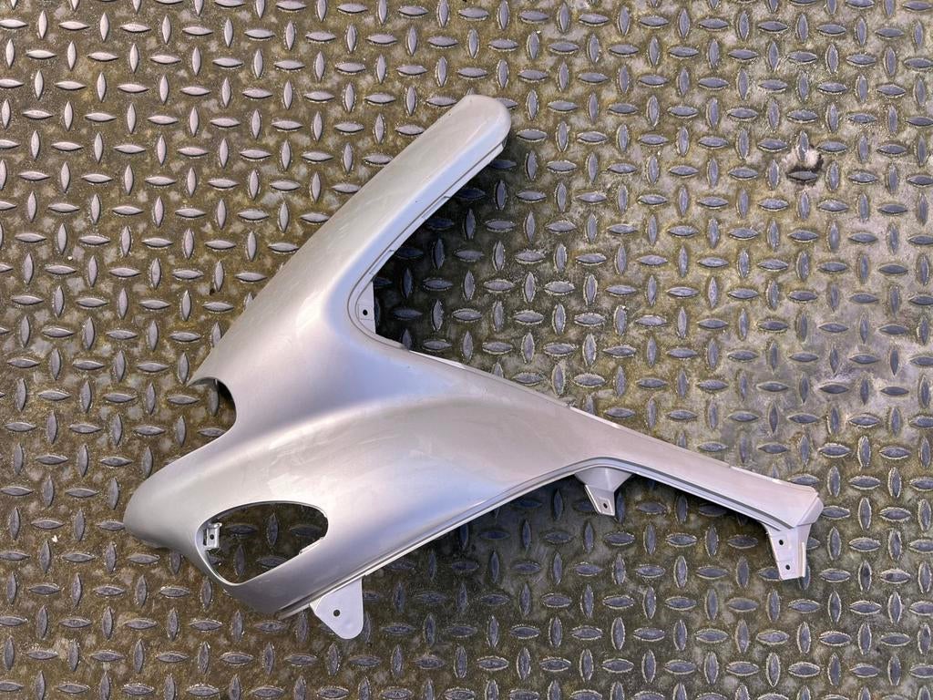 NIEUW! NOS! Linker voorkap Gilera Runner zilver 125cc 180cc, Ophalen of Verzenden, Gilera, Nieuw, Runner