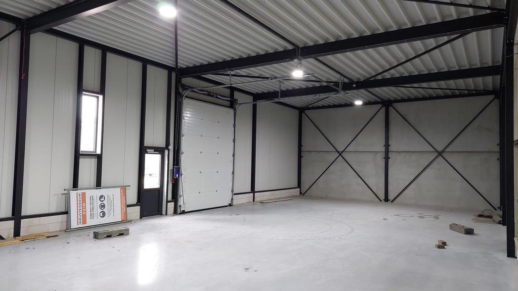 Ruimte te huur ook voor garage bedrijf/spuiterij