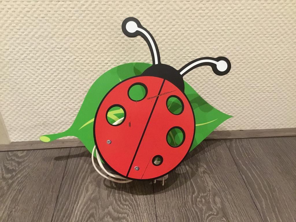 Mooi wandlampje voor de kinderkamer - lieveheersbeestje, Kinderen en Baby's, Kinderkamer | Inrichting en Decoratie, Ophalen, Gebruikt