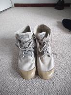 Palladiums beige mt 38/39, Beige, Palladium, Ophalen of Verzenden, Sneakers of Gympen