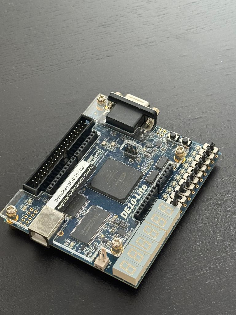 Terasic DE10-Lite Development Board FPGA, Ophalen of Verzenden, Zo goed als nieuw