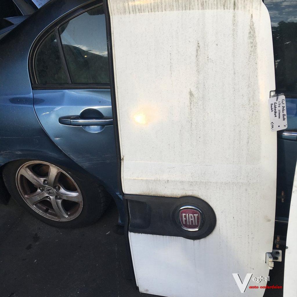 Fiat Doblo Bestel 2011 1.3 Diesel 2500100   Achterdeur  Rech, Ophalen, Gebruikt, -, Achter