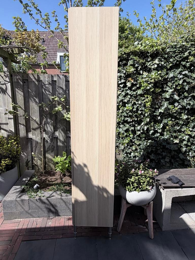 Hoge kast met glazen planken - Lichte houtkleur, Ophalen, Gebruikt