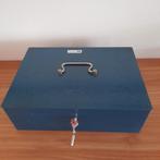 Vintage geldkist met 2 sleutels, Verzamelen, Spaarpotten, Ophalen of Verzenden, Zo goed als nieuw, Metaal of Blik, Overige thema's