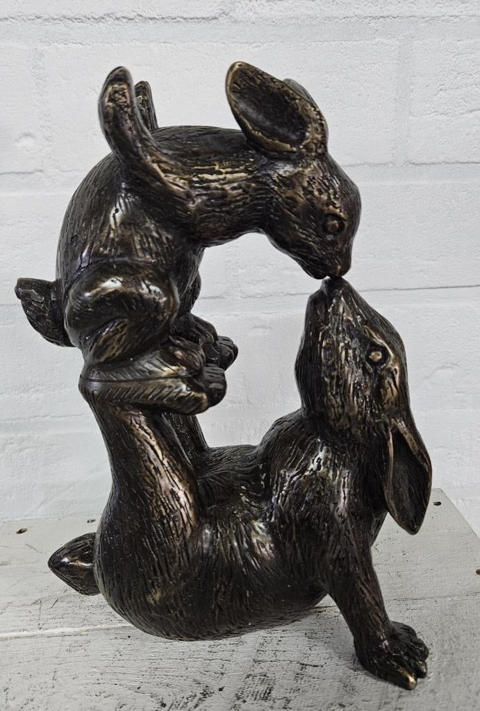 KUSSENDE HAZEN / 2 maten, Dierenbeeld, Nieuw, Info@huisentuindecoratiemarie.nl, Huis en tuin decoratie marie