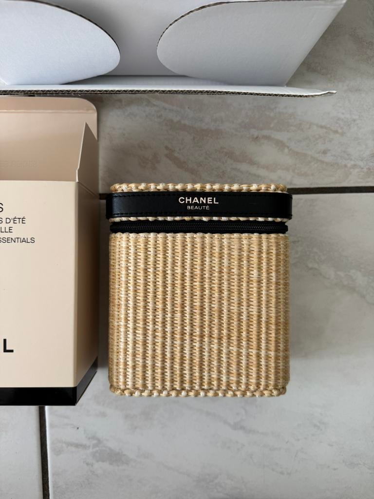 Chanel BEAUTY Les Beiges healthy glow Summer Essentials 2026, Sieraden, Tassen en Uiterlijk, Uiterlijk | Cosmetica en Make-up