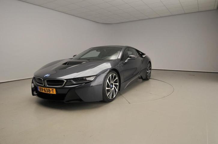 BMW i8 Coupé Automaat / Leder / LED / Driving assist / Head, Auto's, BMW, Bedrijf, Te koop, i8, 360° camera, 4x4, ABS, Adaptieve lichten