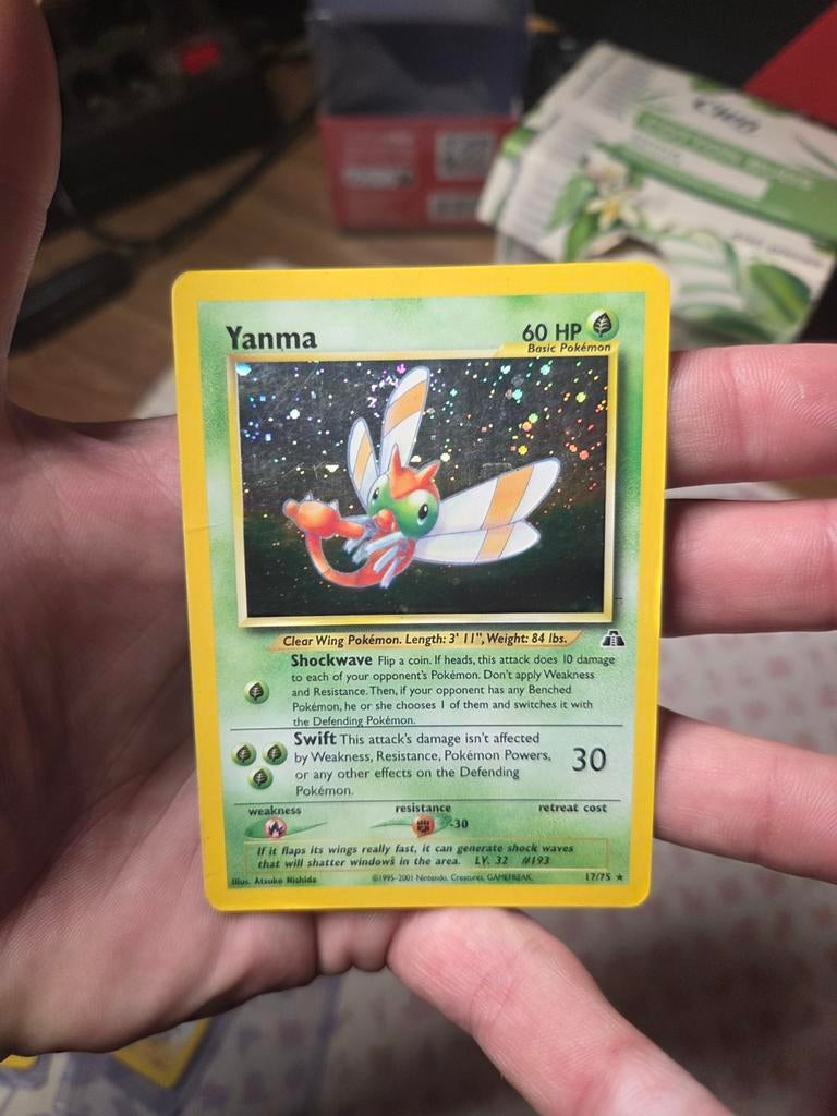 Yanma 17/75 Holo Neo Discovery 2001 Wotc era, Ophalen of Verzenden, Zo goed als nieuw, Losse kaart, Foil