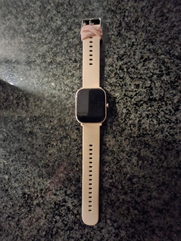 Gezocht een oplaadsnoer voor een Abyx Fit Ozone 3 smartwatch, Ophalen of Verzenden, Zo goed als nieuw, Android, Waterdicht