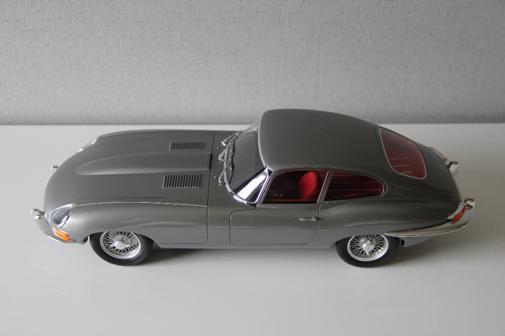 GT-SPIRIT 1:12 Jaguar Type E - GT089 - Miniature Voiture De Sport Grise Occasion