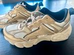 Buffalo sneakers goud met wit kleurig, Wit, Nieuw, Ophalen of Verzenden, Sneakers of Gympen
