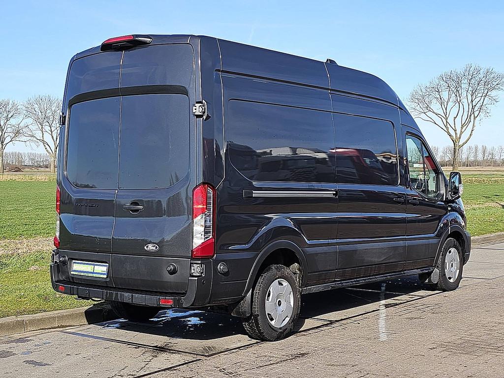 FORD TRANSIT 2.0 l3h3 rwd navi, Auto's, Gebruikt, Euro 6, 2245 kg, Zwart