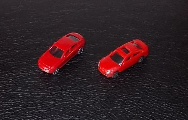 1:160   2 autootjes, Hobby en Vrije tijd, Modeltreinen | N-Spoor, Overige merken, Gebruikt, Gelijkstroom of Wisselstroom, Overige typen