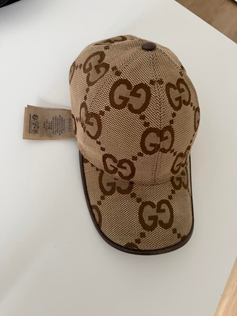 Gucci Jumbo canvas basball hat, Kleding | Heren, Hoeden en Petten, Ophalen of Verzenden, Gedragen, 57 cm (M, 7⅛ inch) of minder