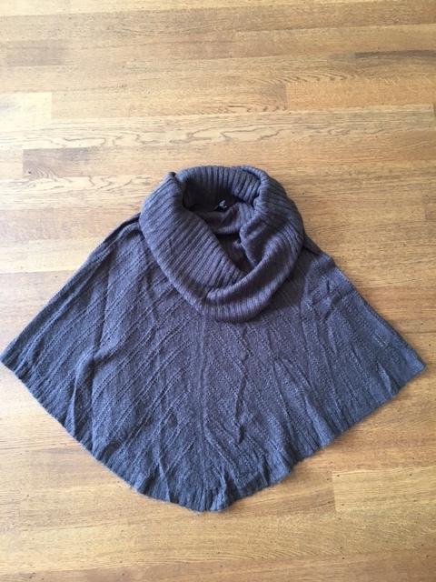 Shoeby poncho (maat S/M), Shoeby, Ophalen of Verzenden, Nieuw, Grijs