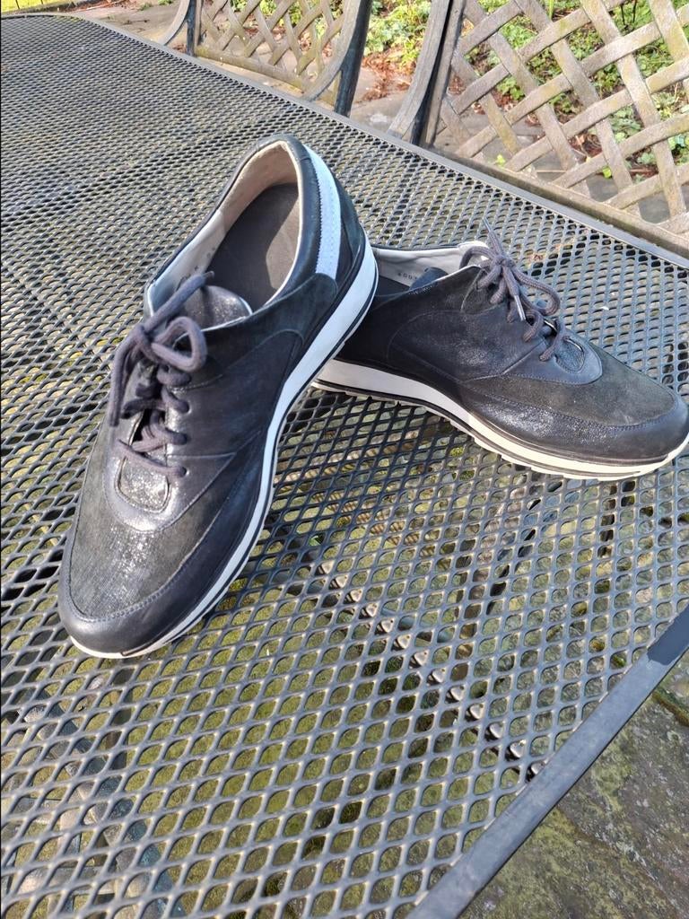 Durea schoenen maat 42,5 K, Kleding | Dames, Schoenen, Ophalen of Verzenden, Zo goed als nieuw, Zwart, Sneakers of Gympen