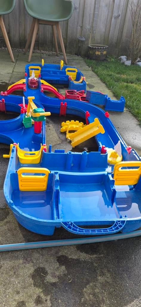 Uitgebreide Aquaplay waterbaan met veel accessoires, Kinderen en Baby's, Speelgoed | Buiten | Los speelgoed, Ophalen, Gebruikt