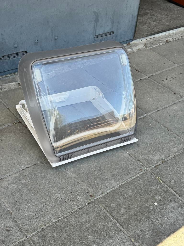 Dakluik voor caravan/camper, Ophalen, Zo goed als nieuw