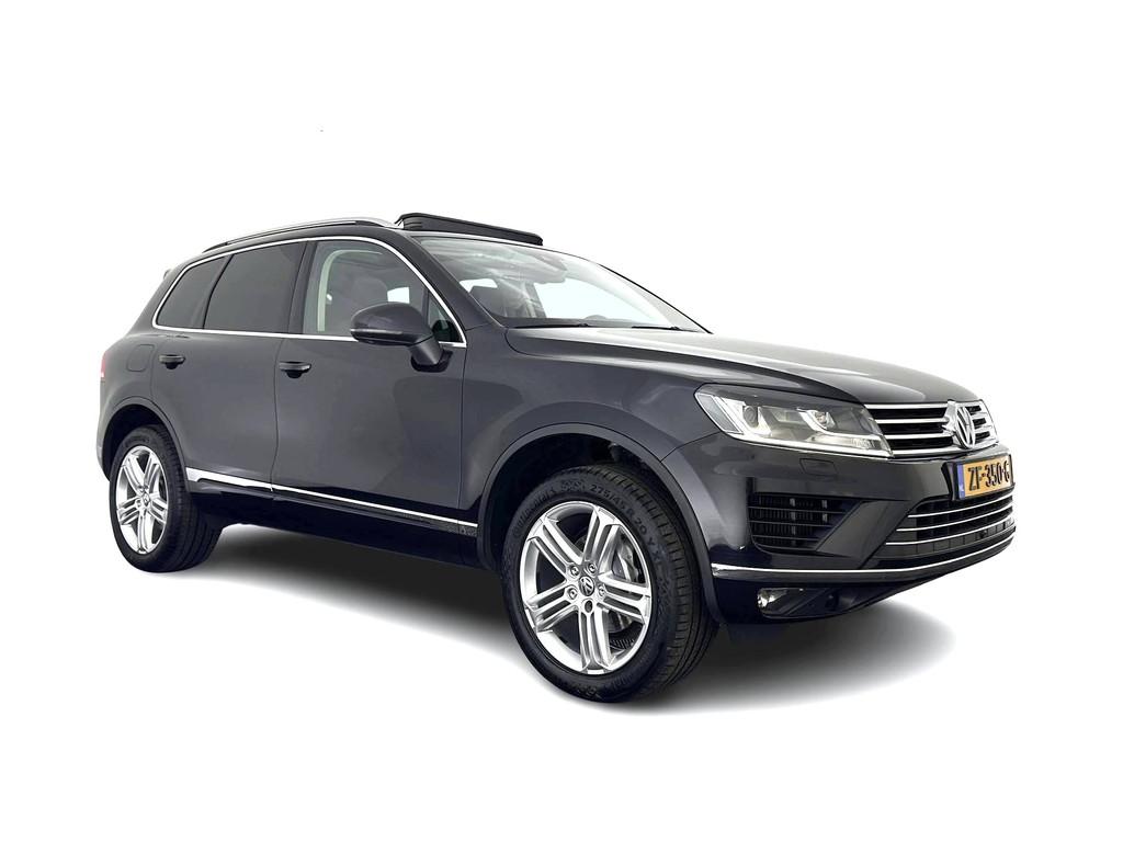 Volkswagen Touareg 3.0 TDI Highline Aut. *PANO | LEATHER | B, Auto's, Volkswagen, Bedrijf, Te koop, Touareg, 360° camera, 4x4