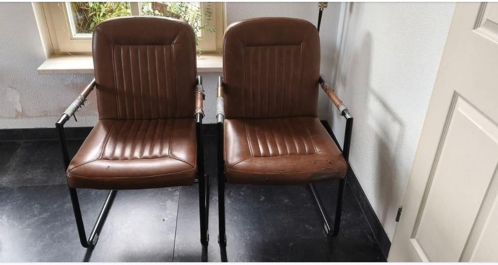 Gratis eetkamerstoelen 4 stuks, Huis en Inrichting, Ophalen, Gebruikt