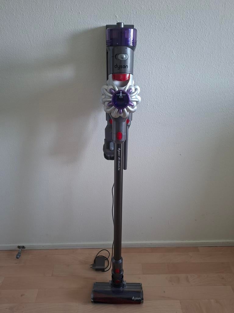 Dyson V8 Absolute Draadloze Stofzuiger, Witgoed en Apparatuur, Stofzuigers, Ophalen of Verzenden, Gebruikt, Reservoir, Stofzuiger