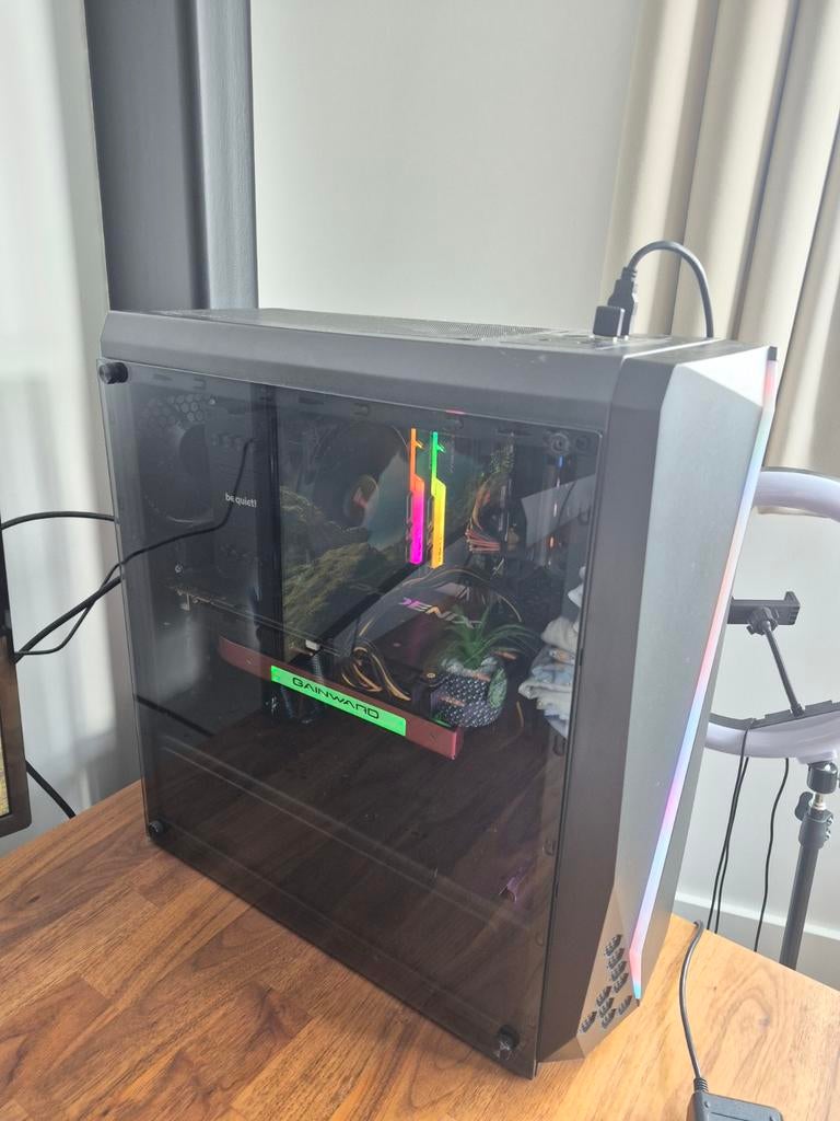 Gaming PC met i7-7700K, GTX 1080, 16GB RAM, 500GB SSD, Computers en Software, Desktop Pc's, Ophalen