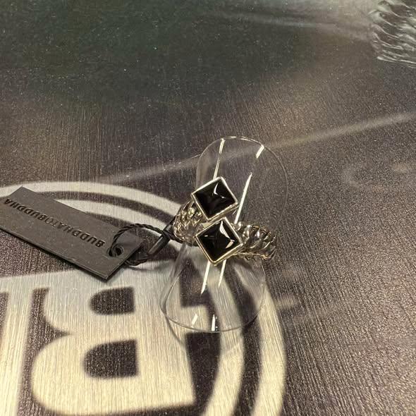 BUDDHA TO BUDDHA RING TYPE 742BL 17 CHAIN PYRAMID € 149,00, Sieraden, Tassen en Uiterlijk, Ringen, Nieuw, Dame of Heer, 17 tot 18