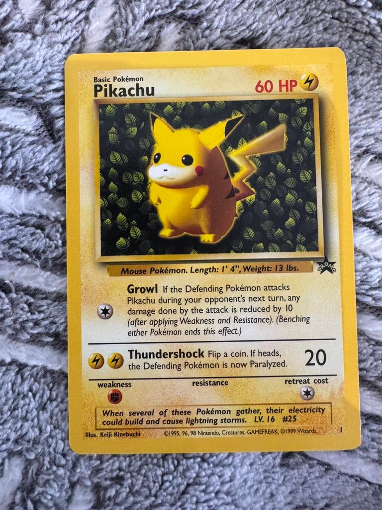 Pikachu #1 black star pokemon kaarten set, Ophalen of Verzenden, Zo goed als nieuw