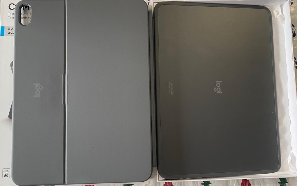 Logitech Combo Touch iPad Air M2 Grijs (QWERTZ) - Nieuwstaat, Computers en Software, Tablet-hoezen, Nieuw, Bescherming voor- en achterkant