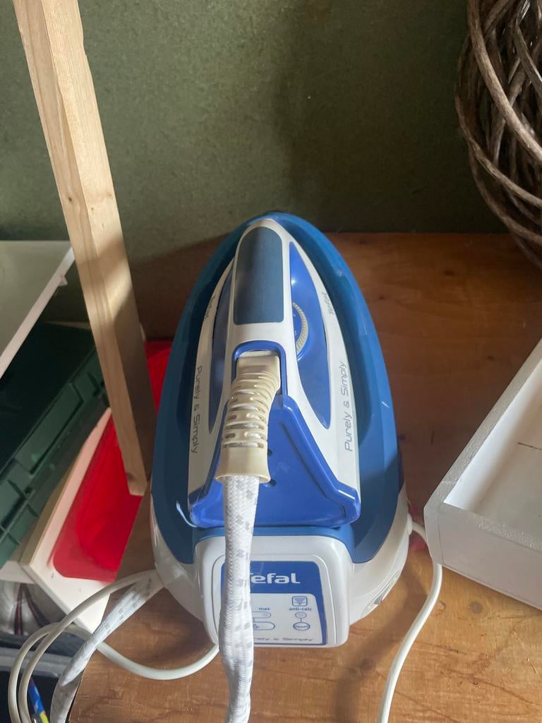 Tefal Stoomstrijkijzer Purely & Simply - Blauw/Wit, Ophalen of Verzenden, Gebruikt, Strijkijzer met snoer