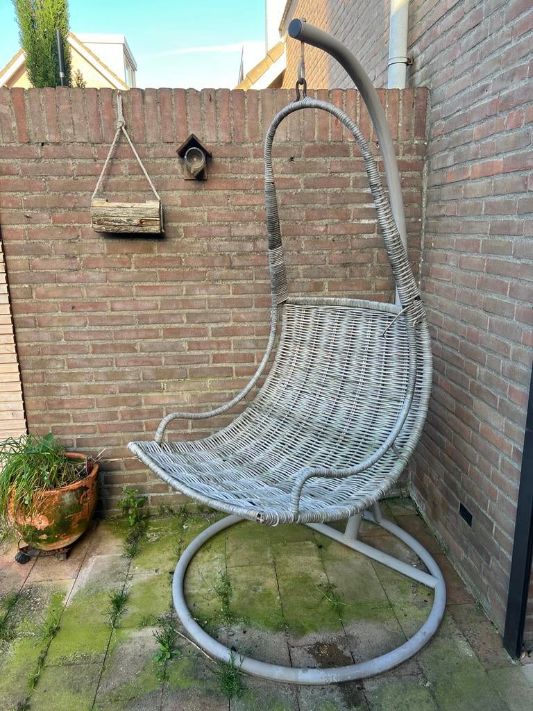 Hangstoel met standaard, Ophalen, Gebruikt, Met standaard, Eenpersoons
