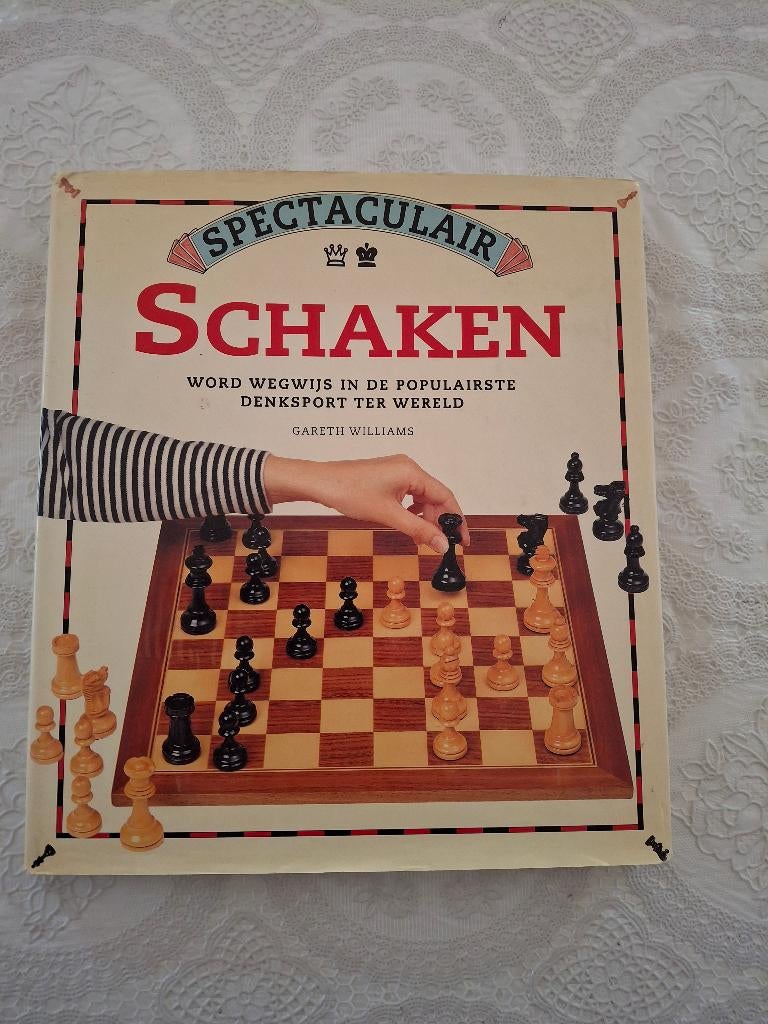 Gareth Williams - Spectaculair schaken, Ophalen of Verzenden, Gelezen, Overige onderwerpen