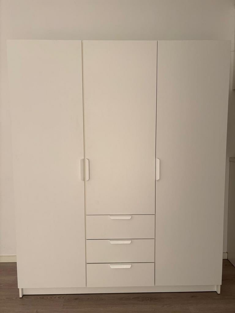 Grote witte kledingkast met hangruimte en lades, Overige materialen, Gebruikt, 200 cm of meer, 150 tot 200 cm