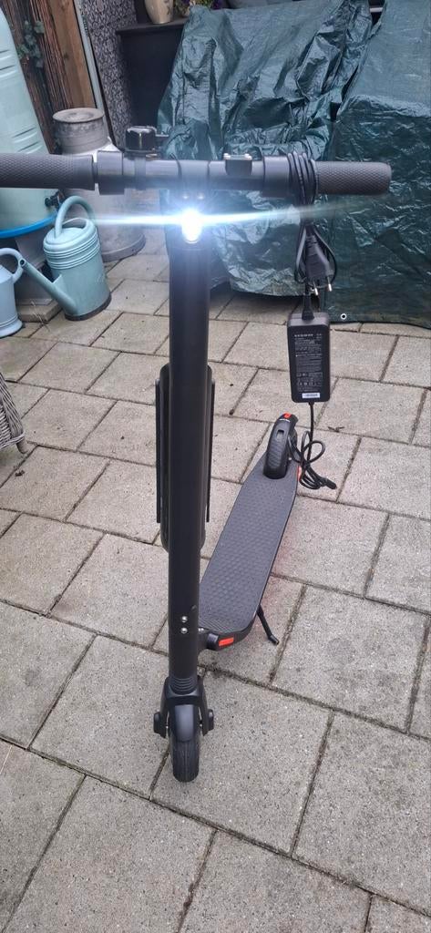 Mooie seqway ninebot step, Ophalen, Zo goed als nieuw, Elektrische step (E-scooter), Segway Ninebot