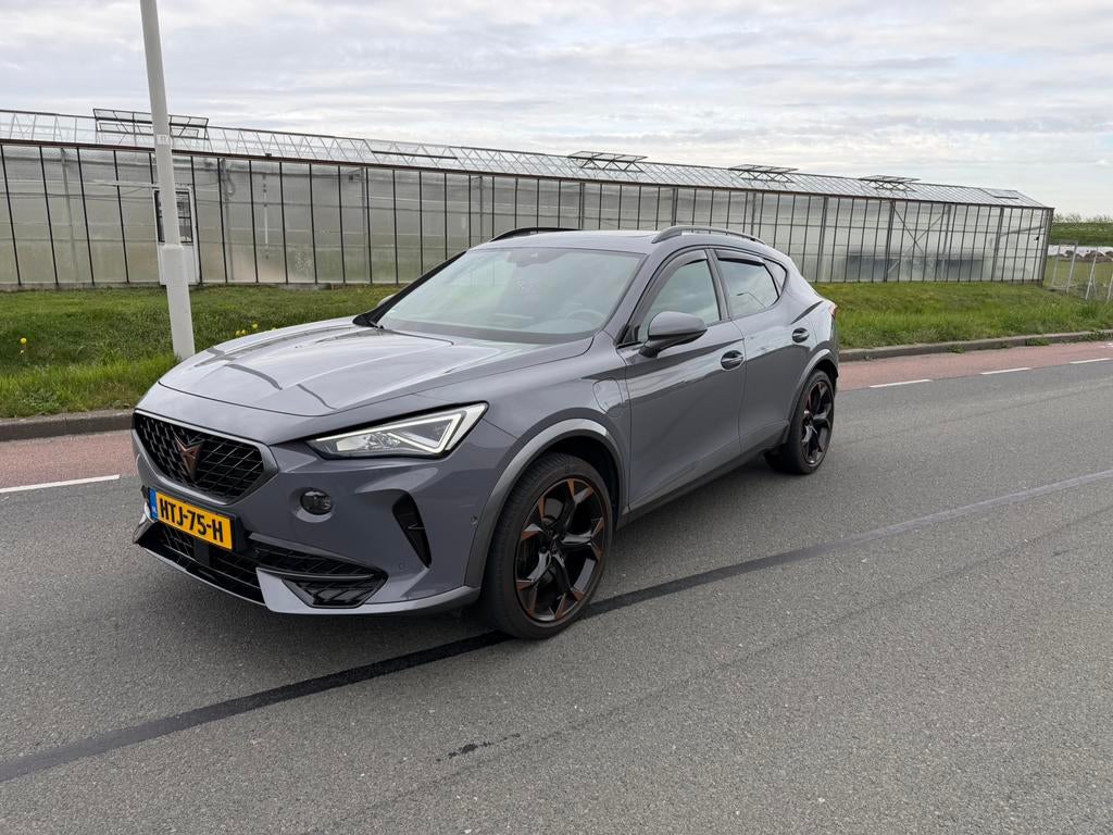 Bomvolle Cupra Formentor 1.4 E-hybrid 245pk Dsg-6 2022 Grijs, Auto's, Cupra, Formentor, ABS, Achteruitrijcamera, Adaptieve lichten