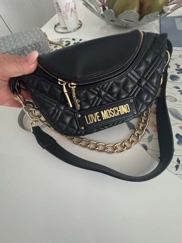 Love Moschino tas, Ophalen of Verzenden, Zo goed als nieuw, Zwart, Schoudertasje