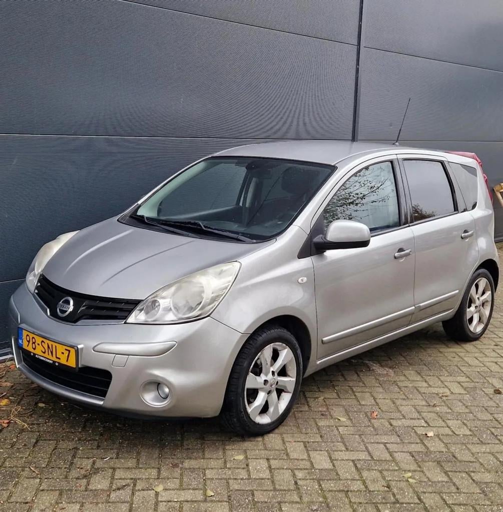 Nissan Note 1.4 Life + Airco Cruise Lmv Nap, Euro 5, Stof, Gebruikt, Zwart